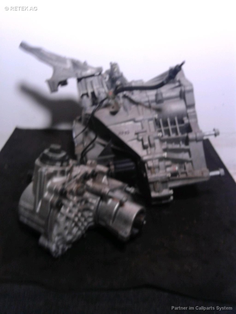 1001114371015_20170918095121.jpg